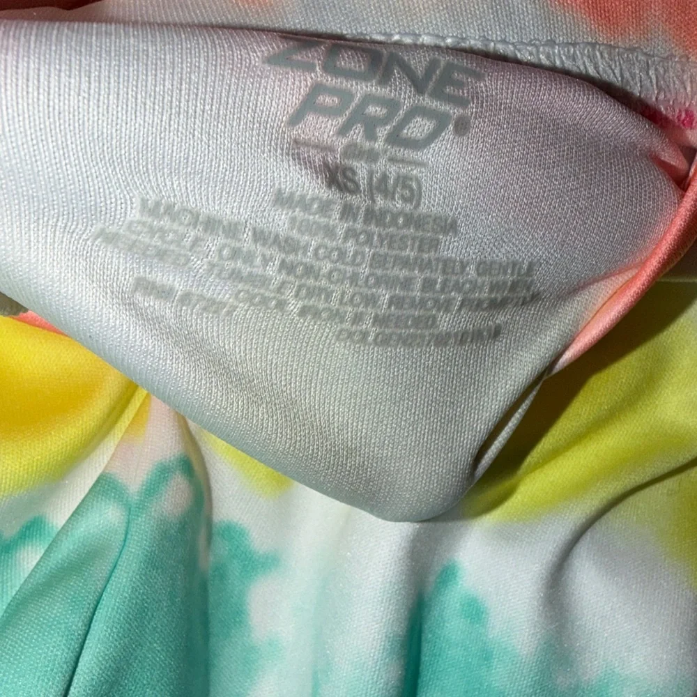 Zone Pro Pink and White‎ Heart Tank Top & Shorts LOVE XS 4/5